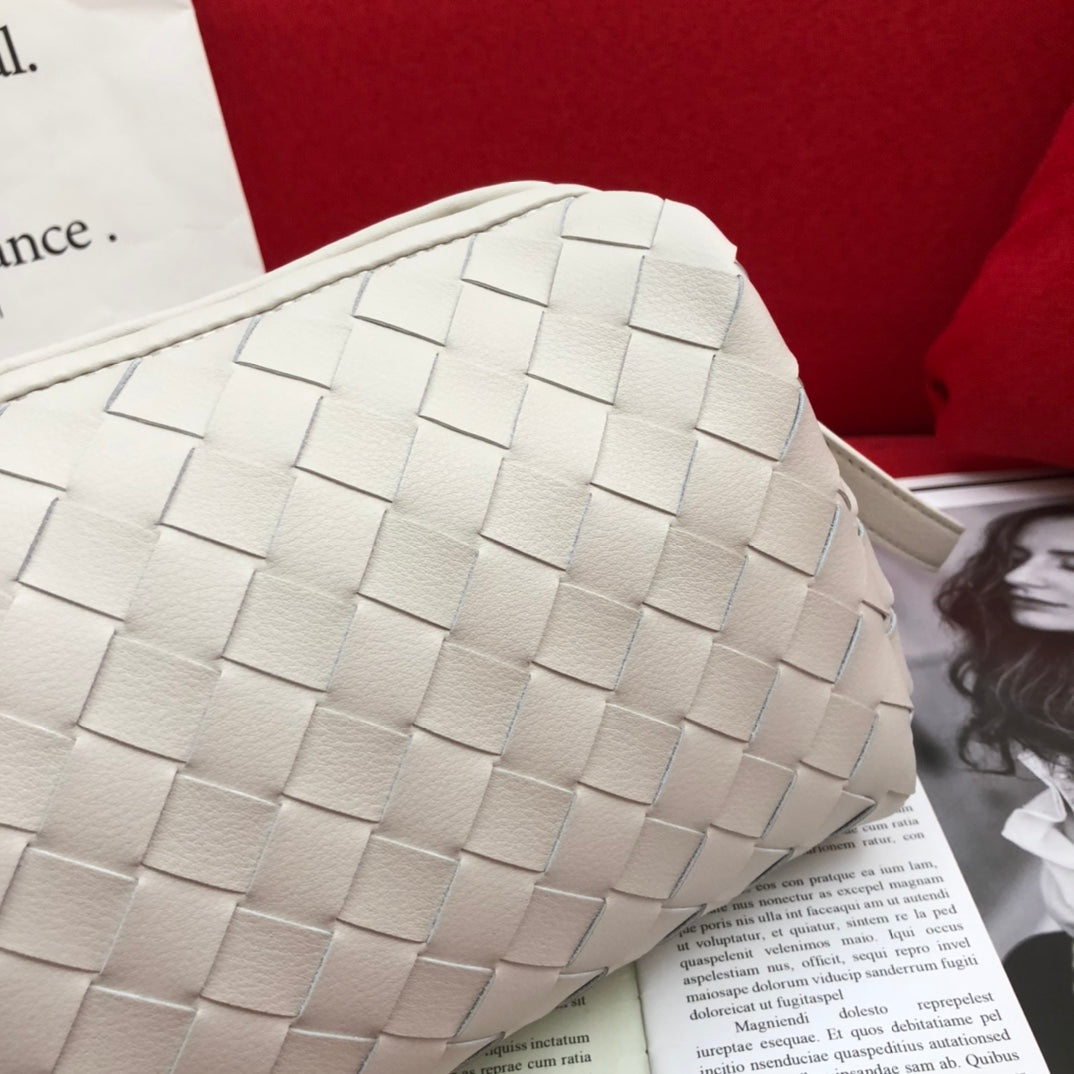 Bottega Veneta Crossbody Bag White, For Women, Bags 9.4in/24cm