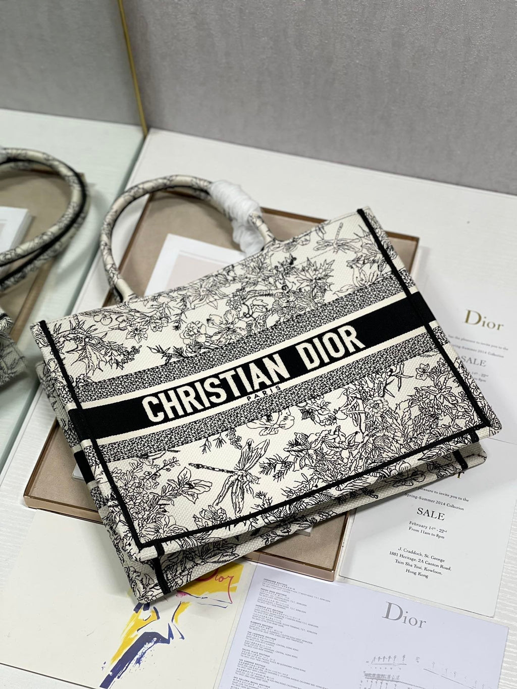 Dior MeDiorum Book Tote Blue Toile de Jouy Flowers Embroidery, Blue/White, For Women Women’s Handbags, Shoulder Bags, 36cm CD