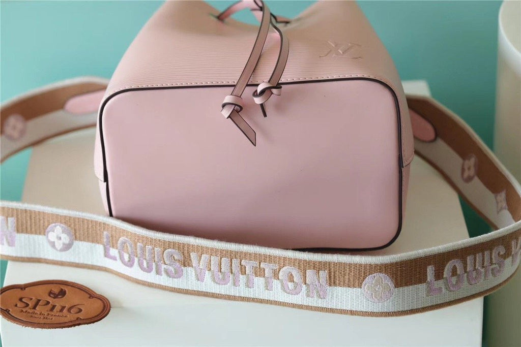 Louis Vuitton NeoNoe Epi Beige For Women,  Shoulder And Crossbody Bags 7.9in/20cm Louis VuittonÃƒâ€šÃ‚Â 