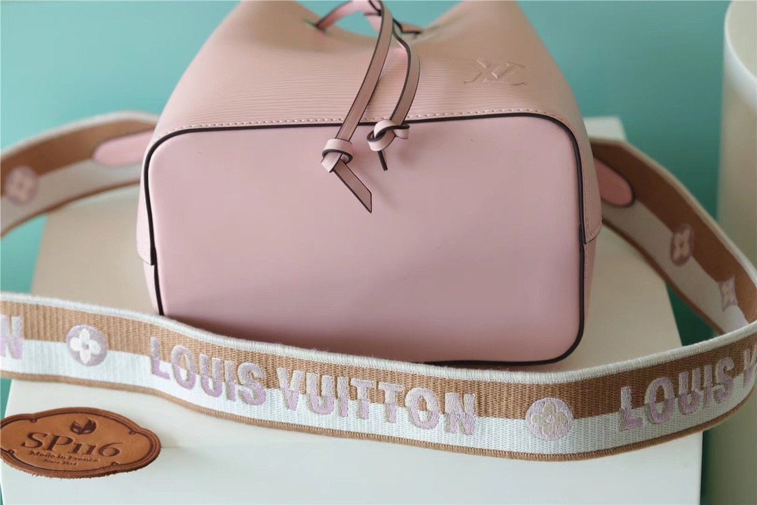 Louis Vuitton NeoNoe Epi Beige For Women,  Shoulder And Crossbody Bags 7.9in/20cm Louis VuittonÃƒâ€šÃ‚Â 