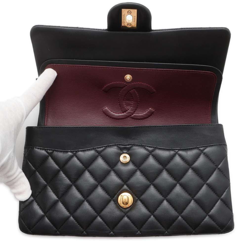 CHANEL Matelasse ChainShoulder Bag BlackA01112 Lambskin Size 25