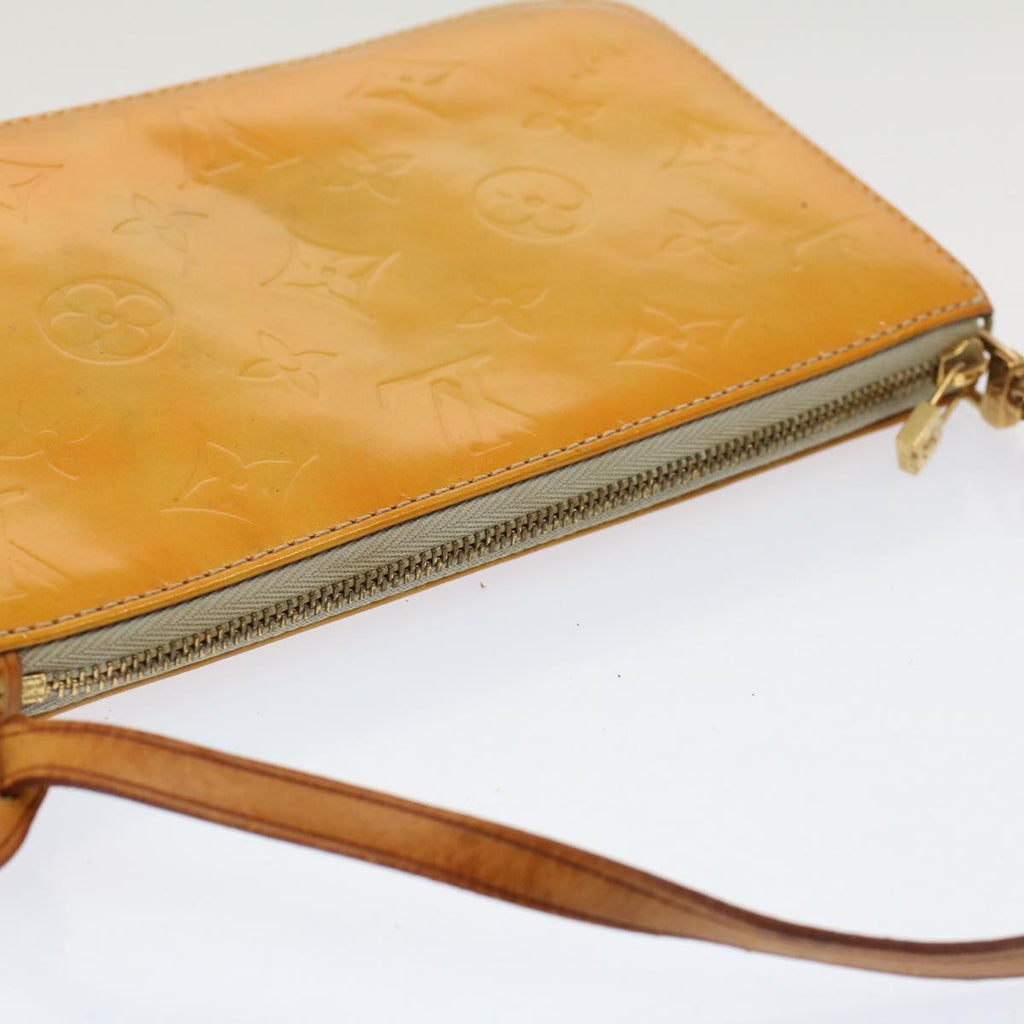 Louis Vuitton Lexington   Leather Clutch Bag