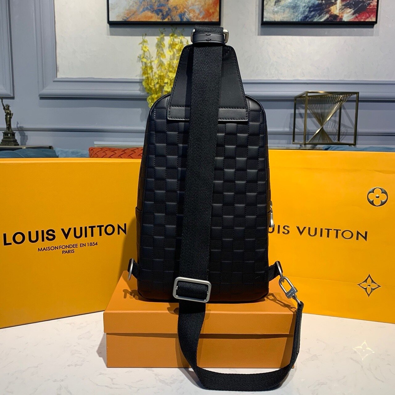 Louis Vuitton Avenue Sling Bag Damier Inni Black For Men, Bags, Crossbody Bags 12in/31cm N41720