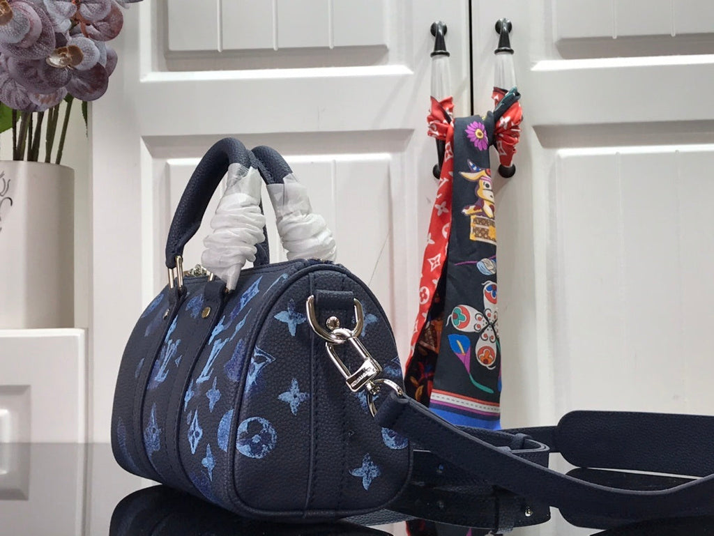 Louis Vuitton Keepall XS Monogram Watercolor Blue Canvas By Virgil Abloh For Men, Bags, Shoulder And Crossbody Bags 8.3in/21cm Louis Vuitton M57844