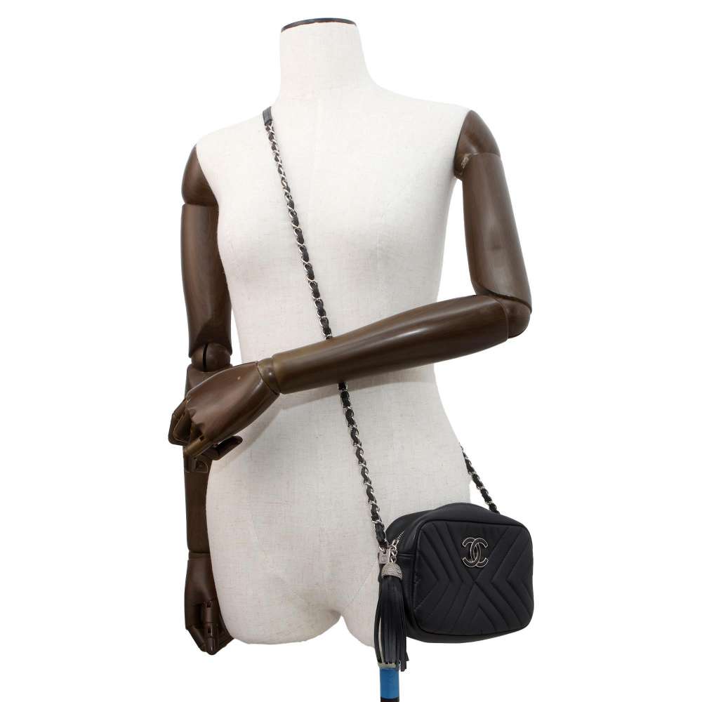 CHANEL Chevron ChainShoulder Bag BlackA57617 Leather