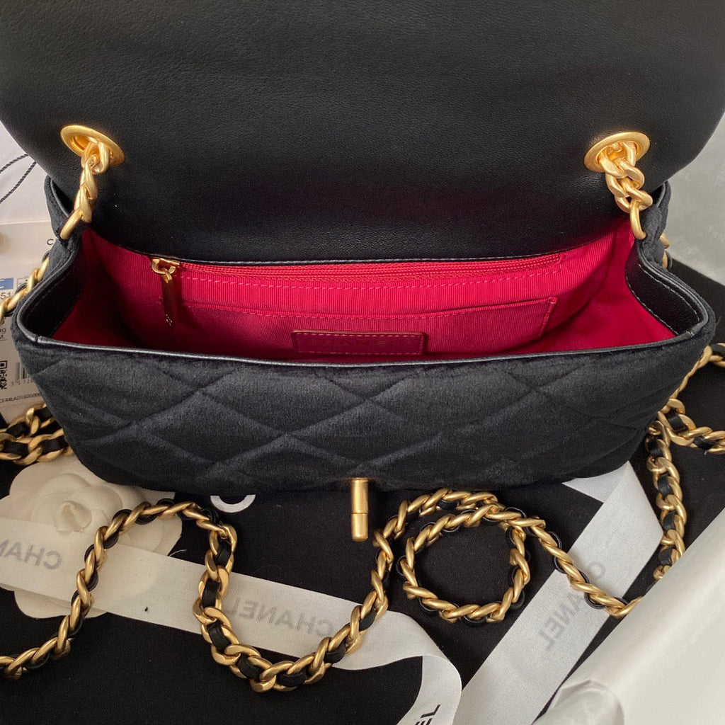Chanel GlamIap Bag Gold Hardware Black For Women Handbags, Shoulder Bags 9.4in/24cm AS3451