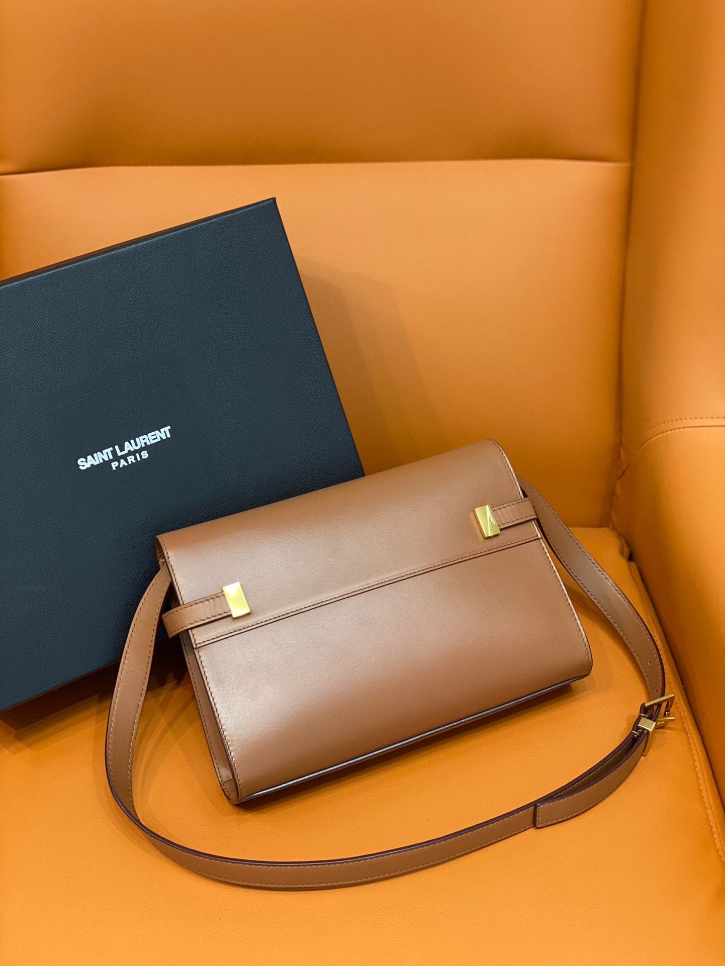 Manhattan Small Shoulder Bag Brown For Women 9.4in/24cm YSL 6756260SXPW6362