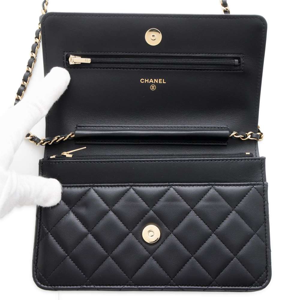 CHANEL Matelasse Classic Chain Wallet Icon BlackAP0250 Lambskin