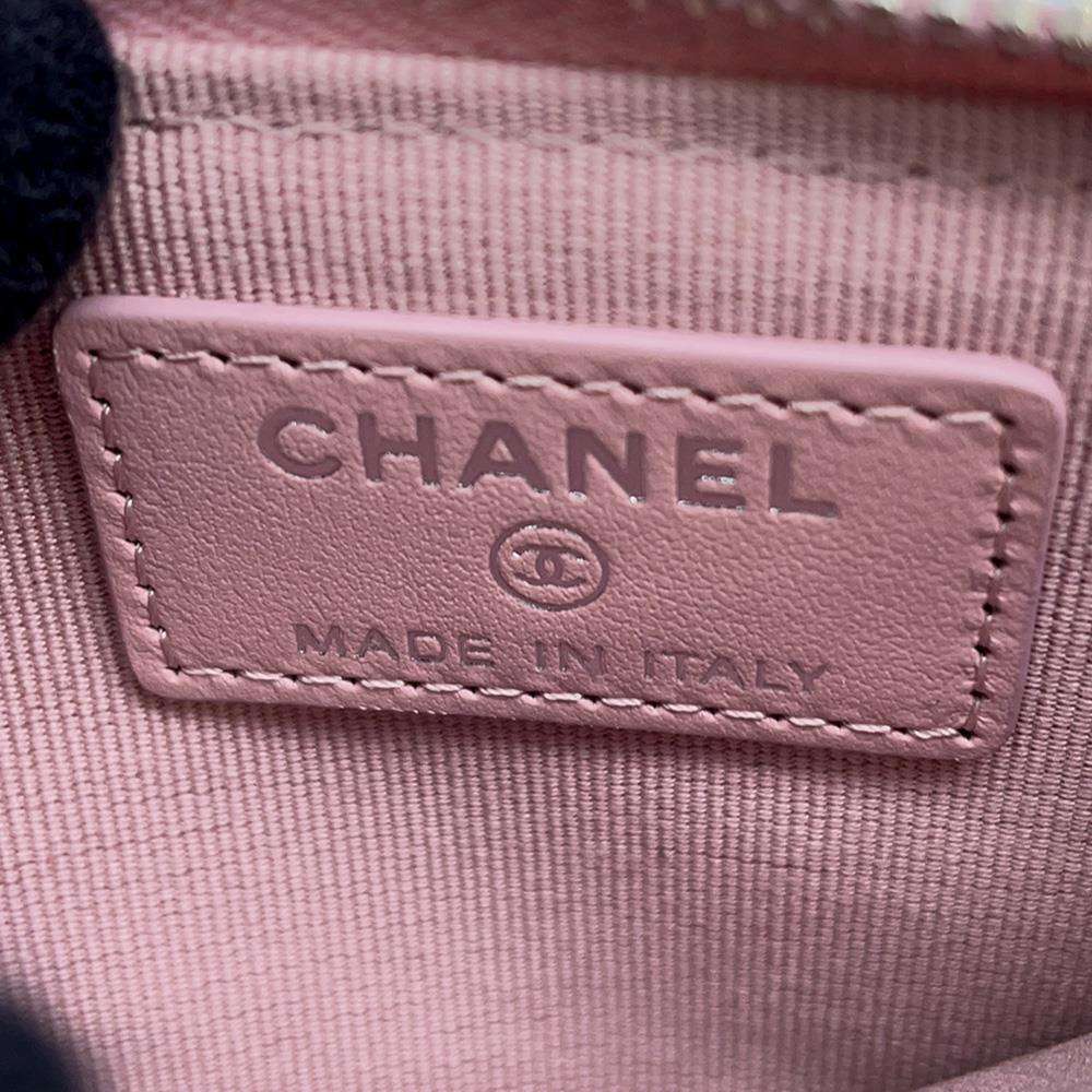 CHANEL Matelasse Classic Zip Card Case PinkAP2570 Caviar Leather