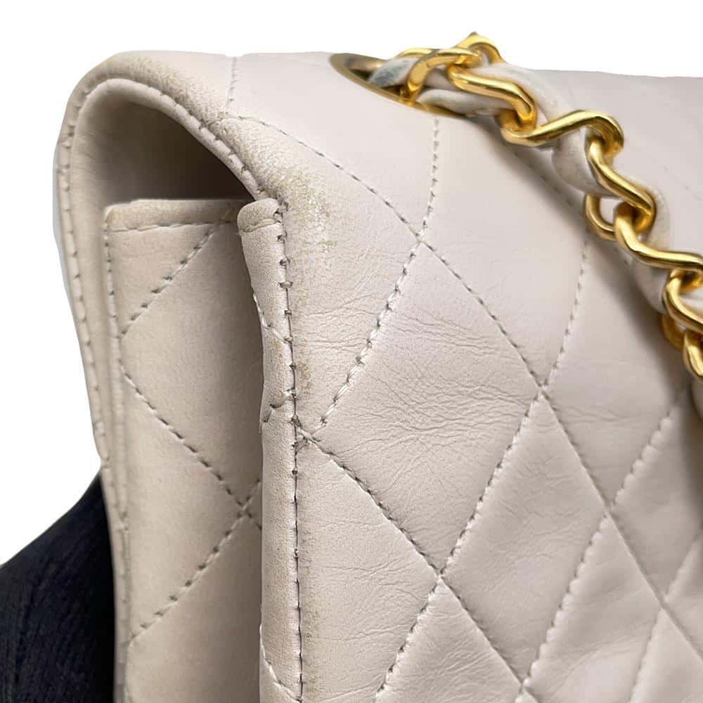 CHANEL Matelasse ChainShoulder Bag White Lambskin