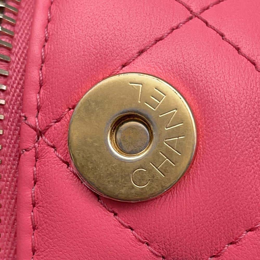 CHANEL Matelasse Vanity ChainShoulder Bag Pink Lambskin