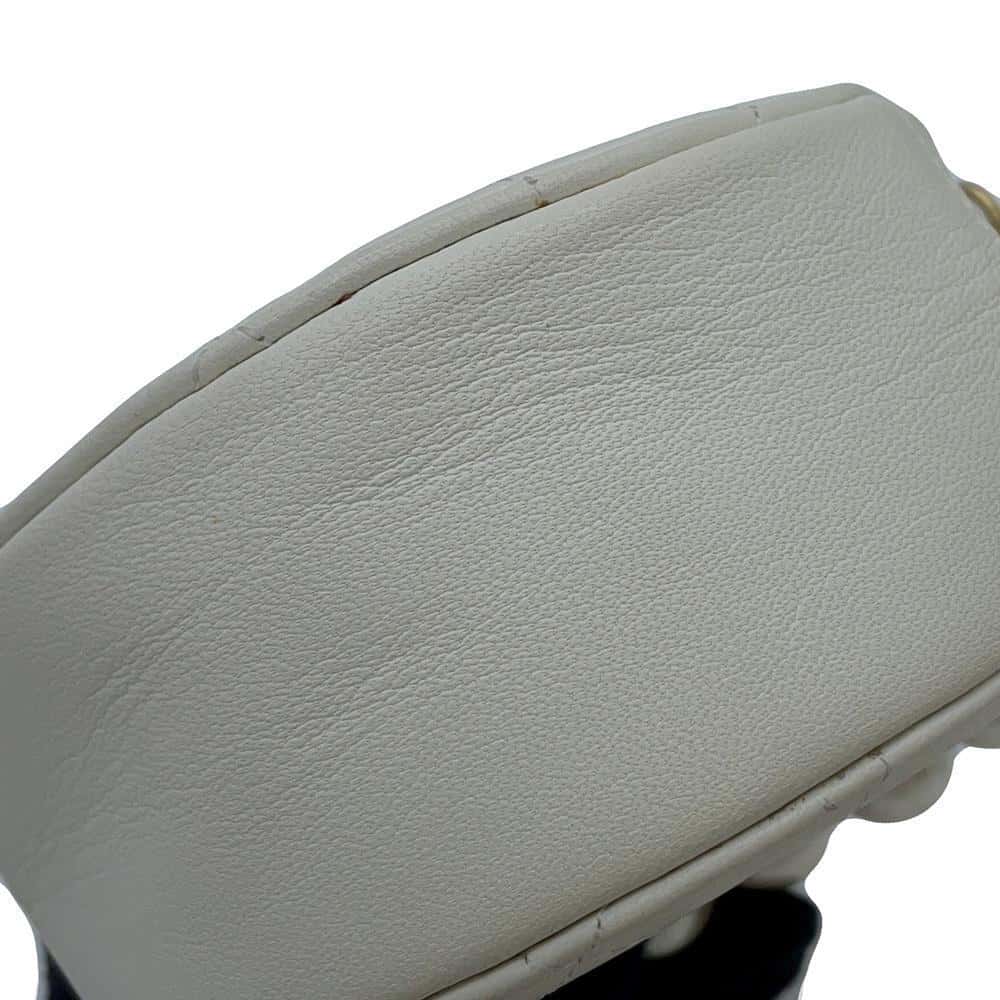 CHANEL Matelasse Round Chain Shoulder Bag WhiteAP0999 Lambskin