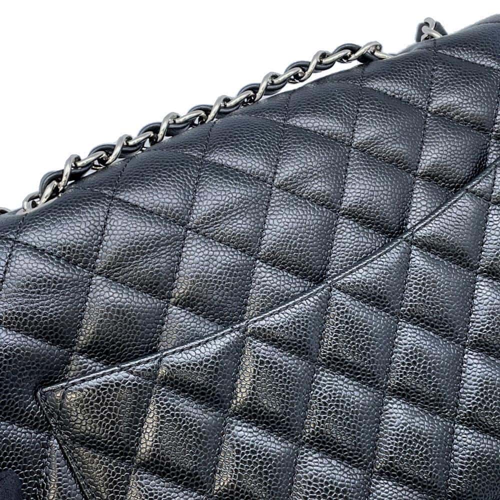 CHANEL Matelasse Single Flap ChainShoulder Bag Black Caviar Leather Size 30