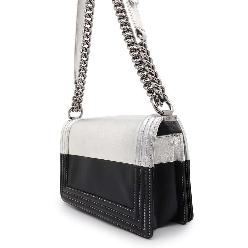 CHANEL Boy Chanel ChainShoulder Bag Black/SiLouis Vuittoner Leather