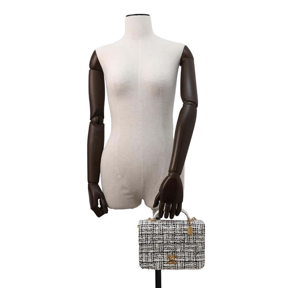 CHANEL 2wayChainShoulder WhiteAS4284 Tweed Leather