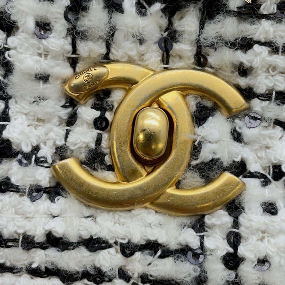 CHANEL 2wayChainShoulder WhiteAS4284 Tweed Leather