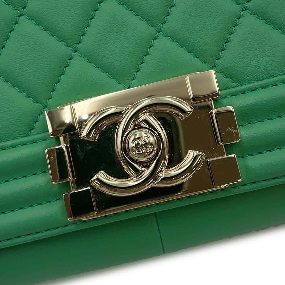 CHANEL Boy Chanel ChainShoulder Bag GreenA67086 Lambskin Size 25