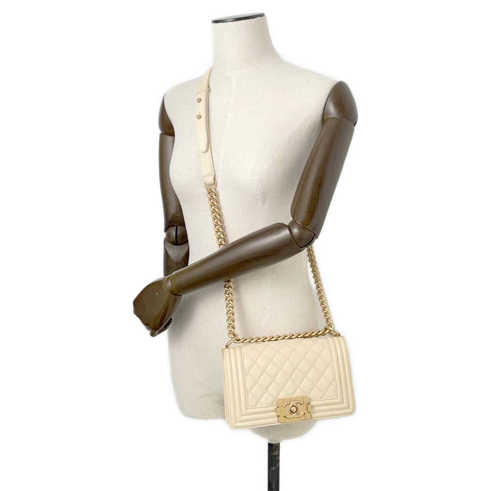 CHANEL Boy Chanel ChainShoulder Bag IvoryA67085 Caviar Leather Size 20