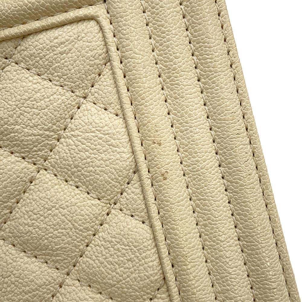 CHANEL Boy Chanel ChainShoulder Bag IvoryA67085 Caviar Leather Size 20