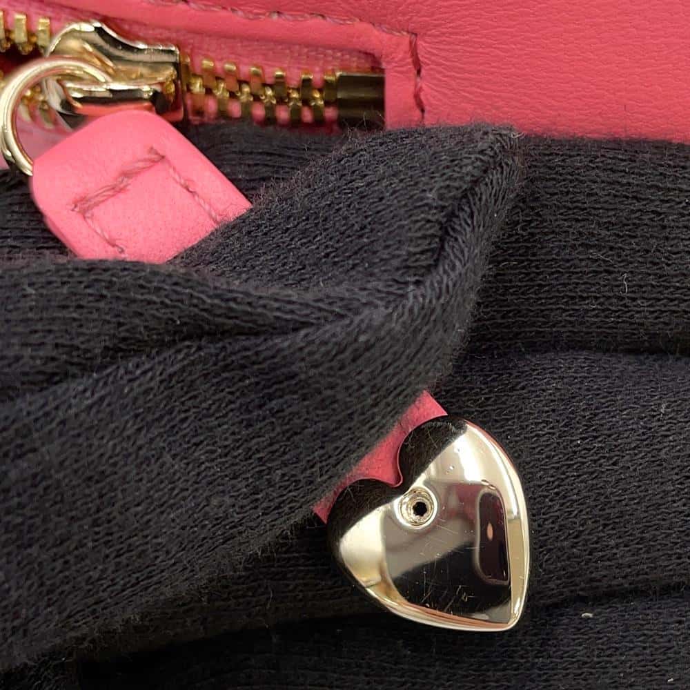 CHANEL Heart Shape ChainShoulder Bag PinkAS3191 Lambskin