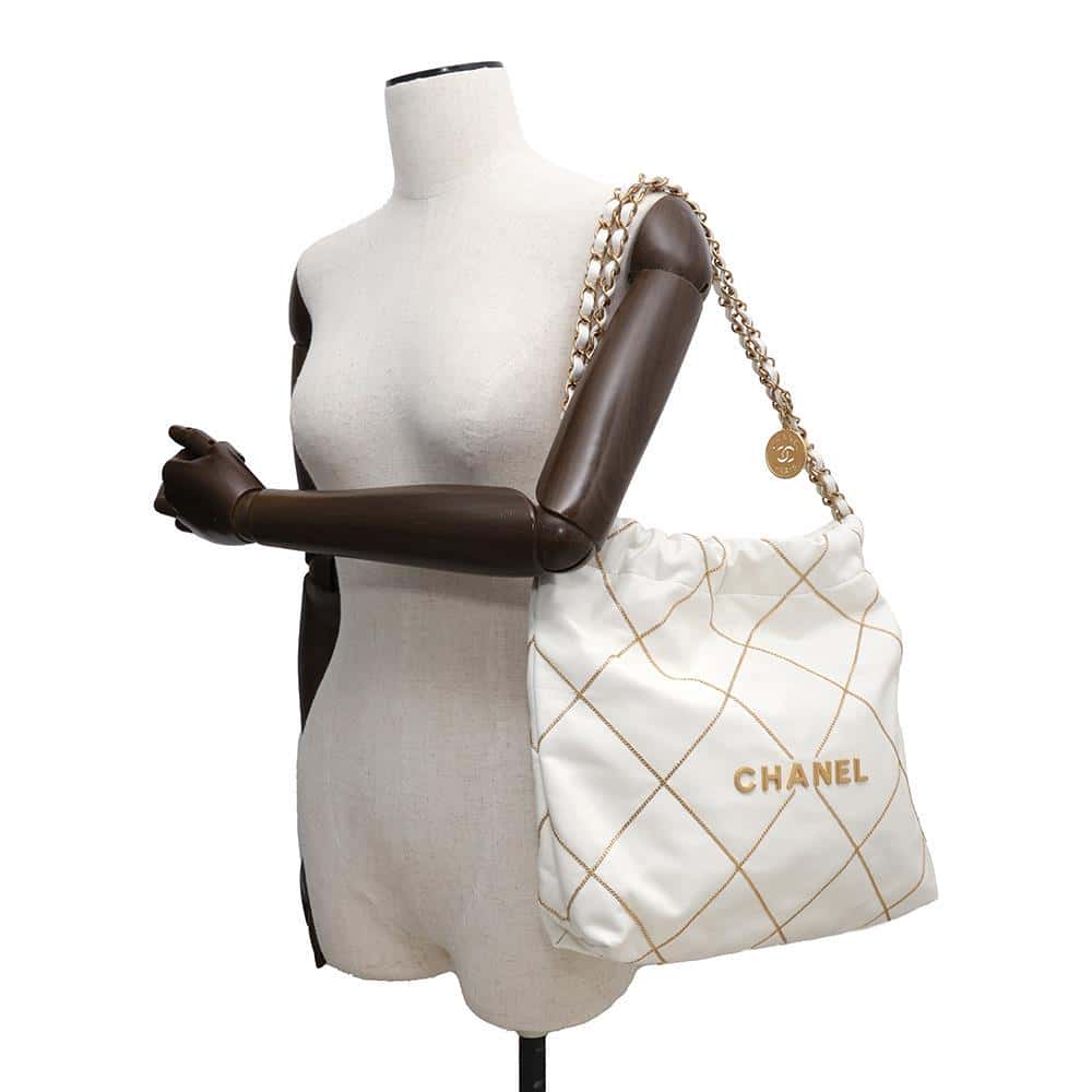 CHANEL CHANEL22 ChainShoulder Bag WhiteAS3260 Shiny Calf Leather Size Small