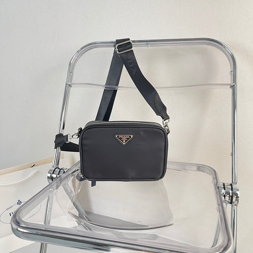 Barnes-Bags - Prada Bags - 995