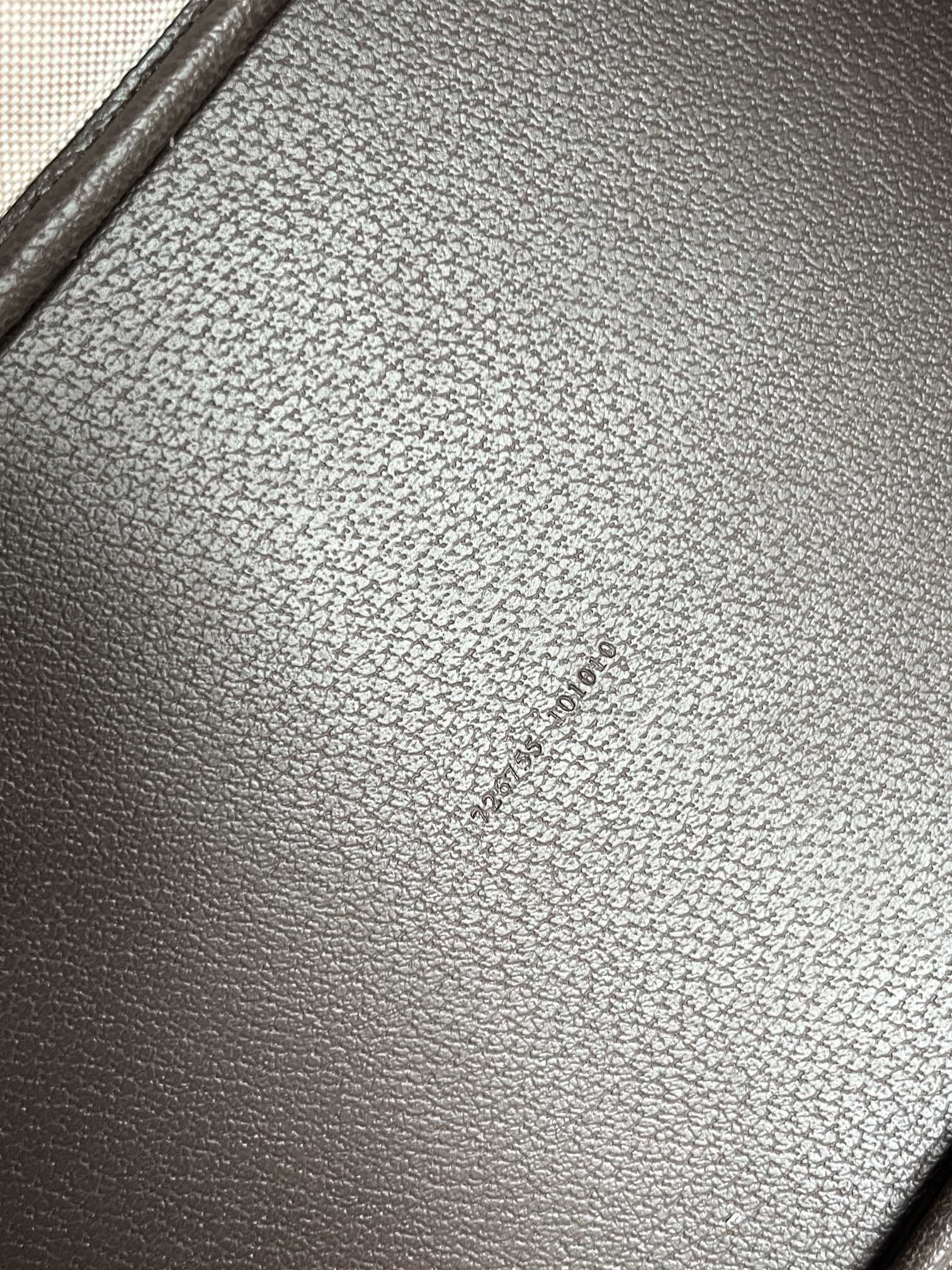 LB - Luxury Bags Gucci 581