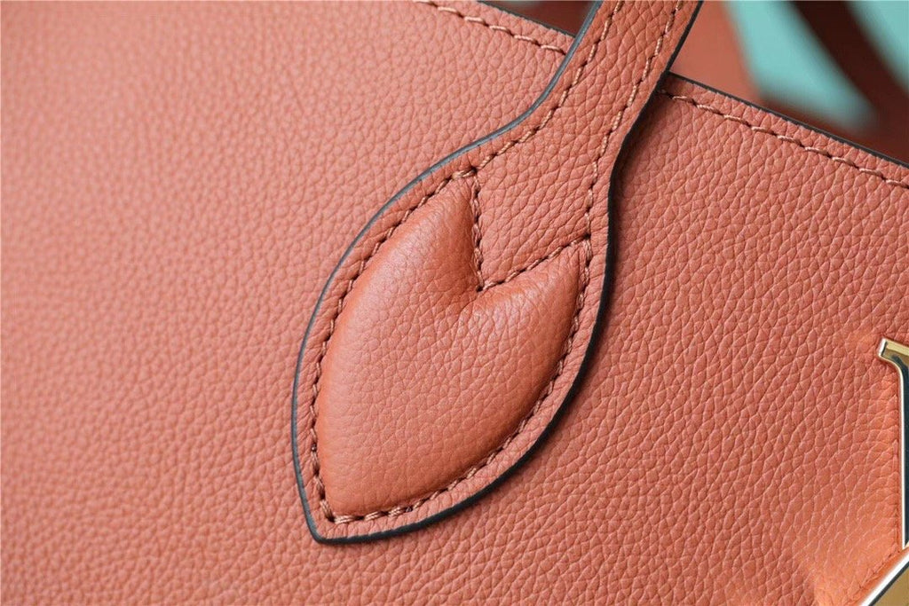 Louis Vuitton Lockme Shopper Grain Chataigne Brown For Women,  Shoulder And Crossbody Bags 10.4in/26.5cm Louis Vuitton M58927