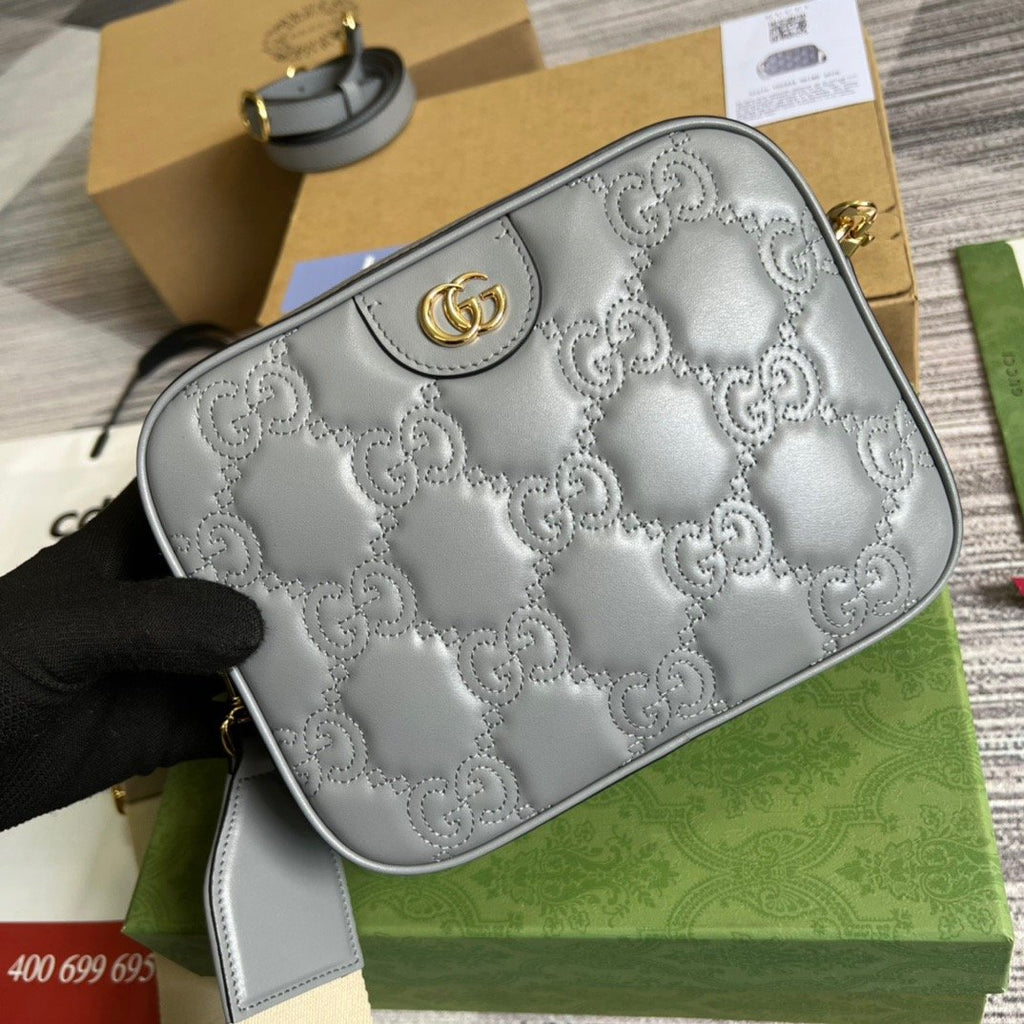 Matelasse Shoulder Bag Jade Green For Women, Women’s Bags 8.5in/22cm Glami