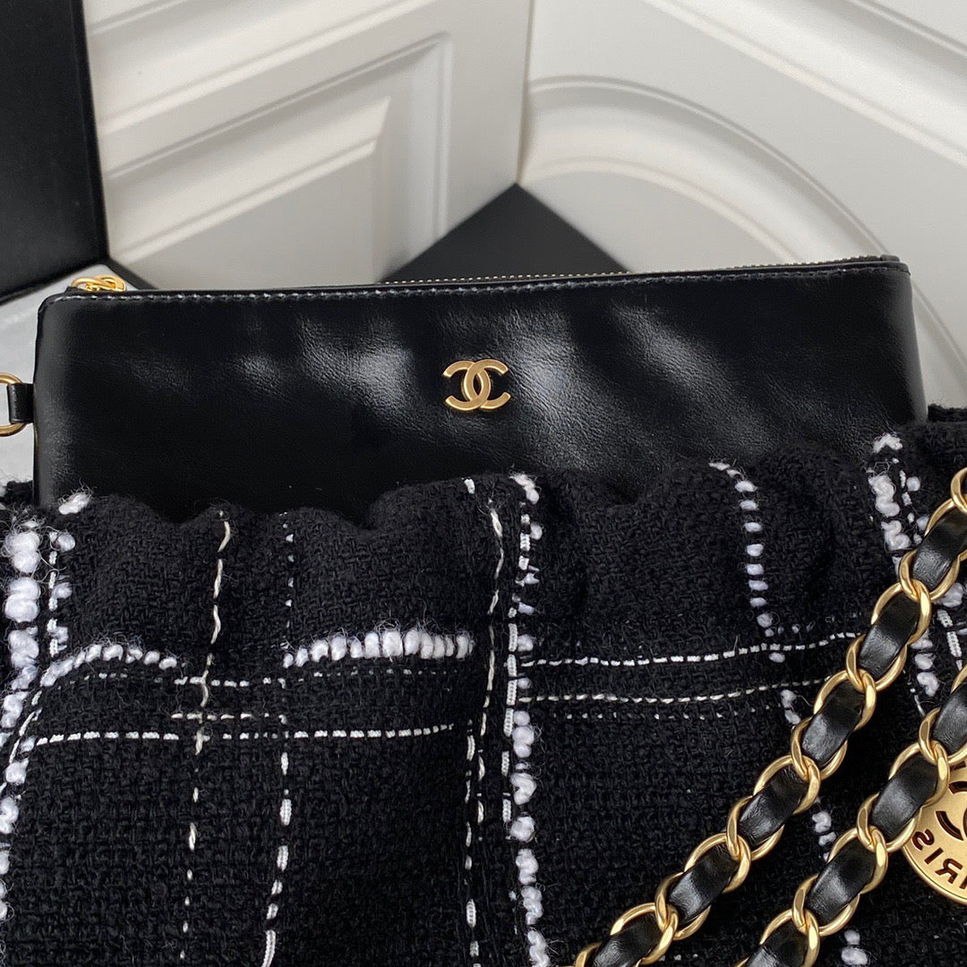 Chanel 22 Handbag Gold Hardware Black For Women Handbags, Shoulder Bags 18.3in/47cm AS3262 B08553 NJ058
