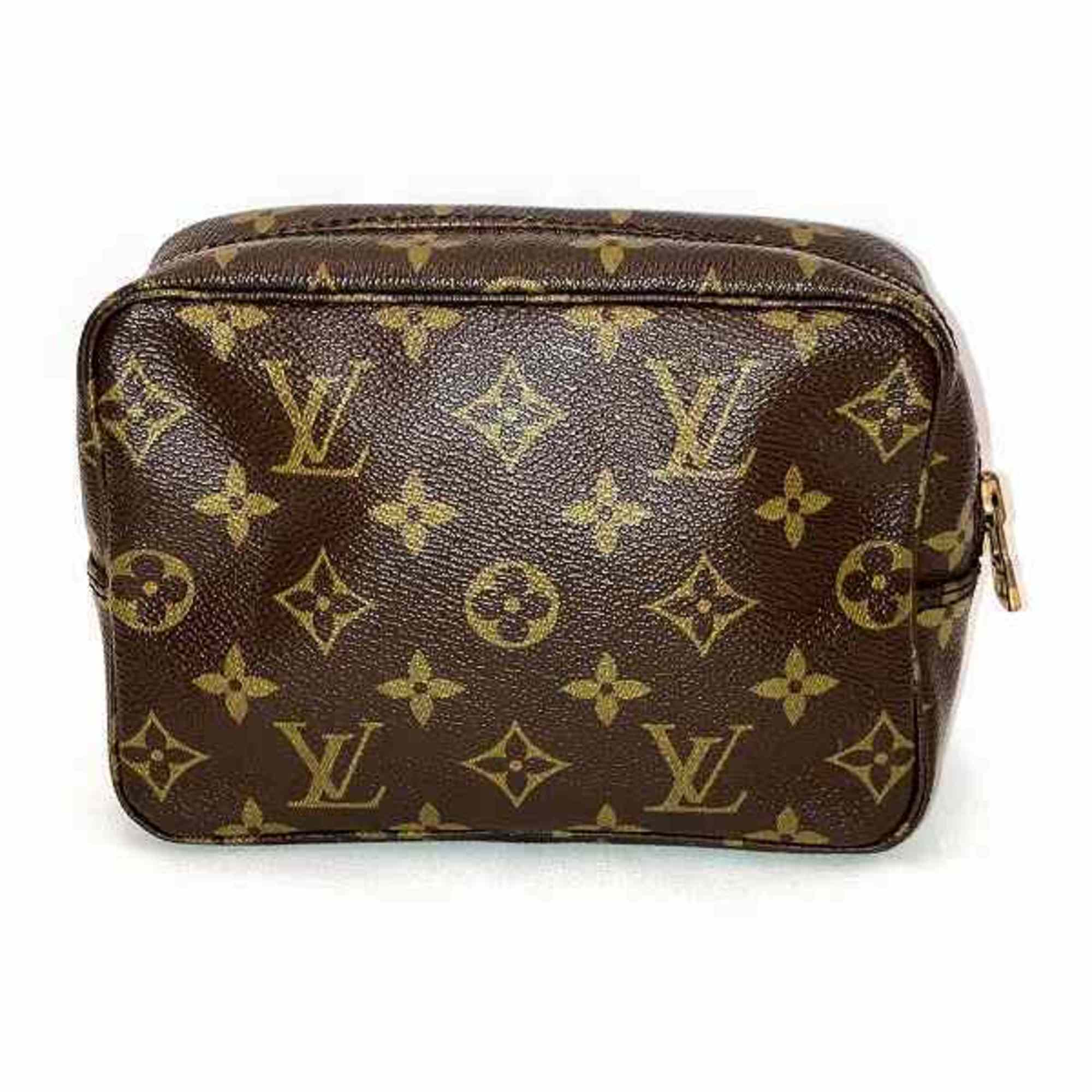 Louis Vuitton Trousse De Toilette 18  Canvas Clutch Bag