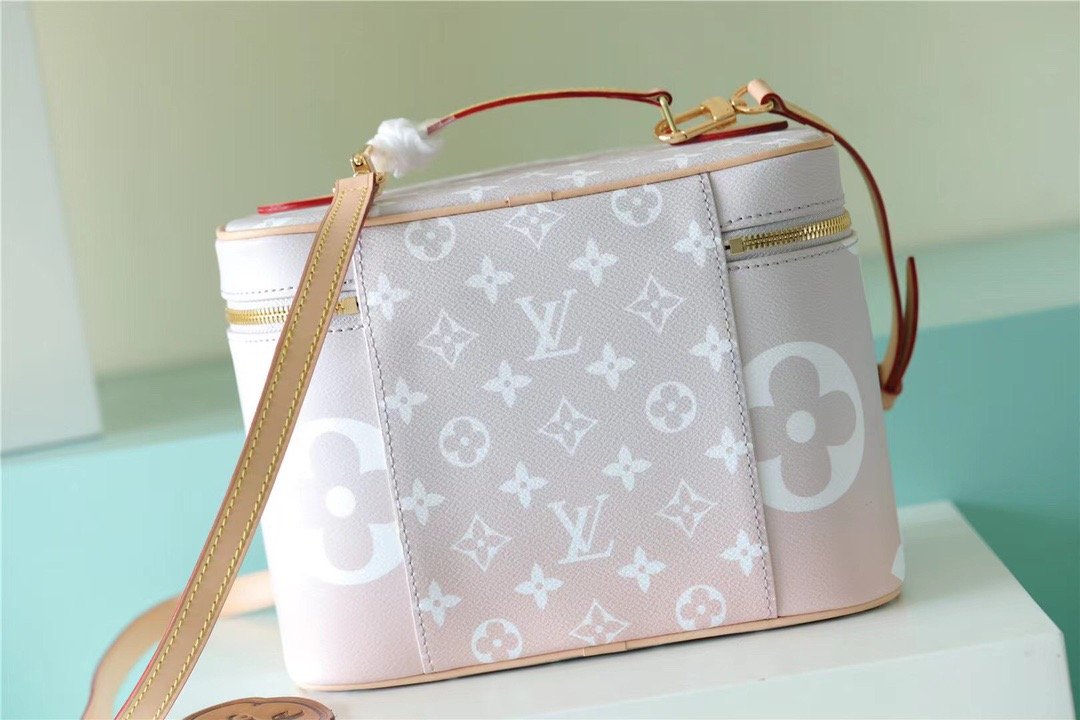 Louis Vuitton NiMonogram Light Pink For Women, WomenÃƒÂ¢Ã¢â€šÂ¬Ã¢â€žÂ¢s Bags, Shoulder And Crossbody Bags 9.4in/24cm Louis Vuitton