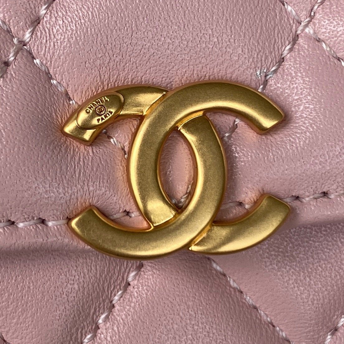 Chanel Clutch With Chain Gold Hardware PiNike For Women Handbags, Shoulder Bags 5.7in/14.5cm