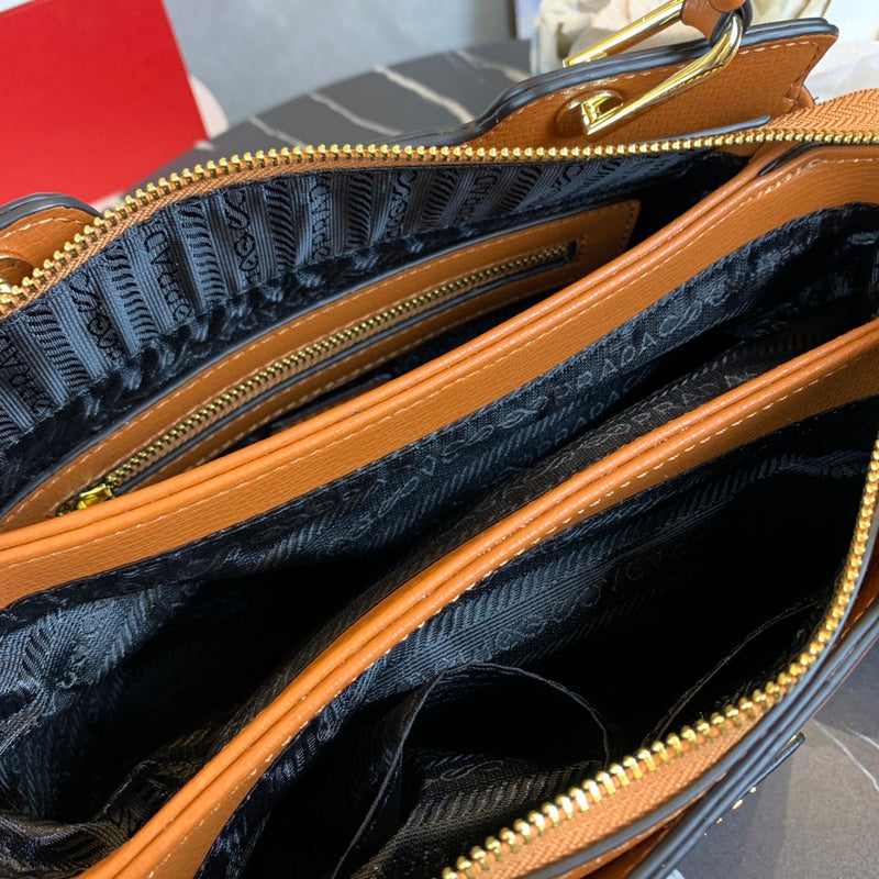 Barnes-Bags - Prada Bags - 980