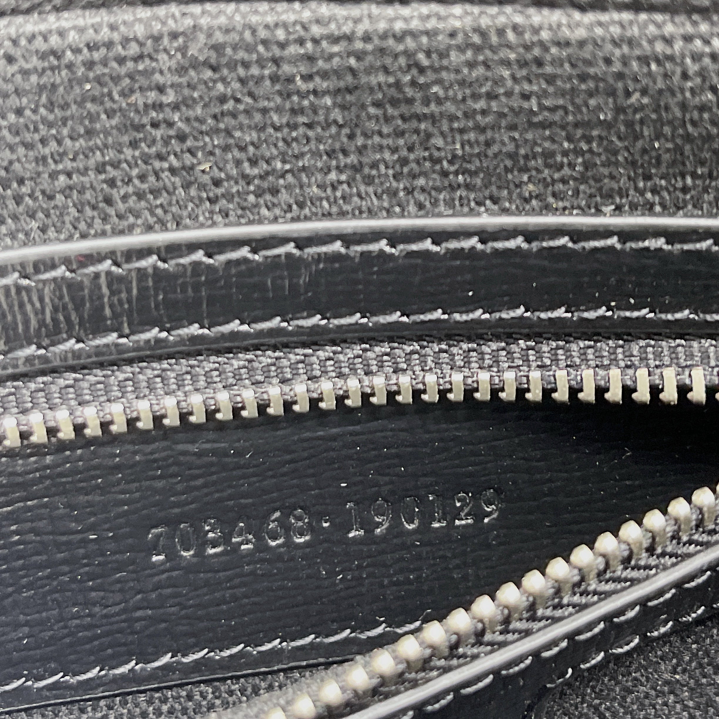 Shoulder Bag With Interlocking G Black Supreme Canvas For WomenÃ‚Â  9.6in/24.5cm 703468 92THF 1000