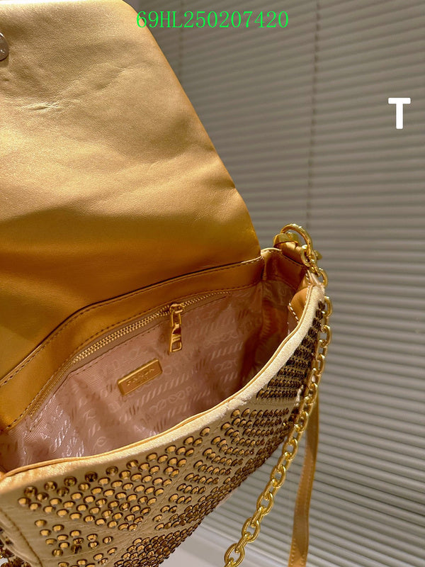 Prada Bags - The Luxera Bags  565