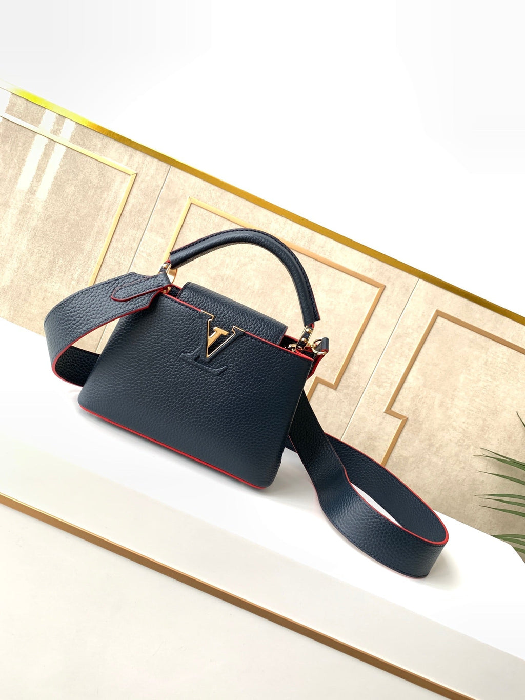 Louis Vuitton Capucines Mini Taurillon Navy Blue For Women,  Shoulder And Crossbody Bags 8.3in/21cm Louis Vuitton