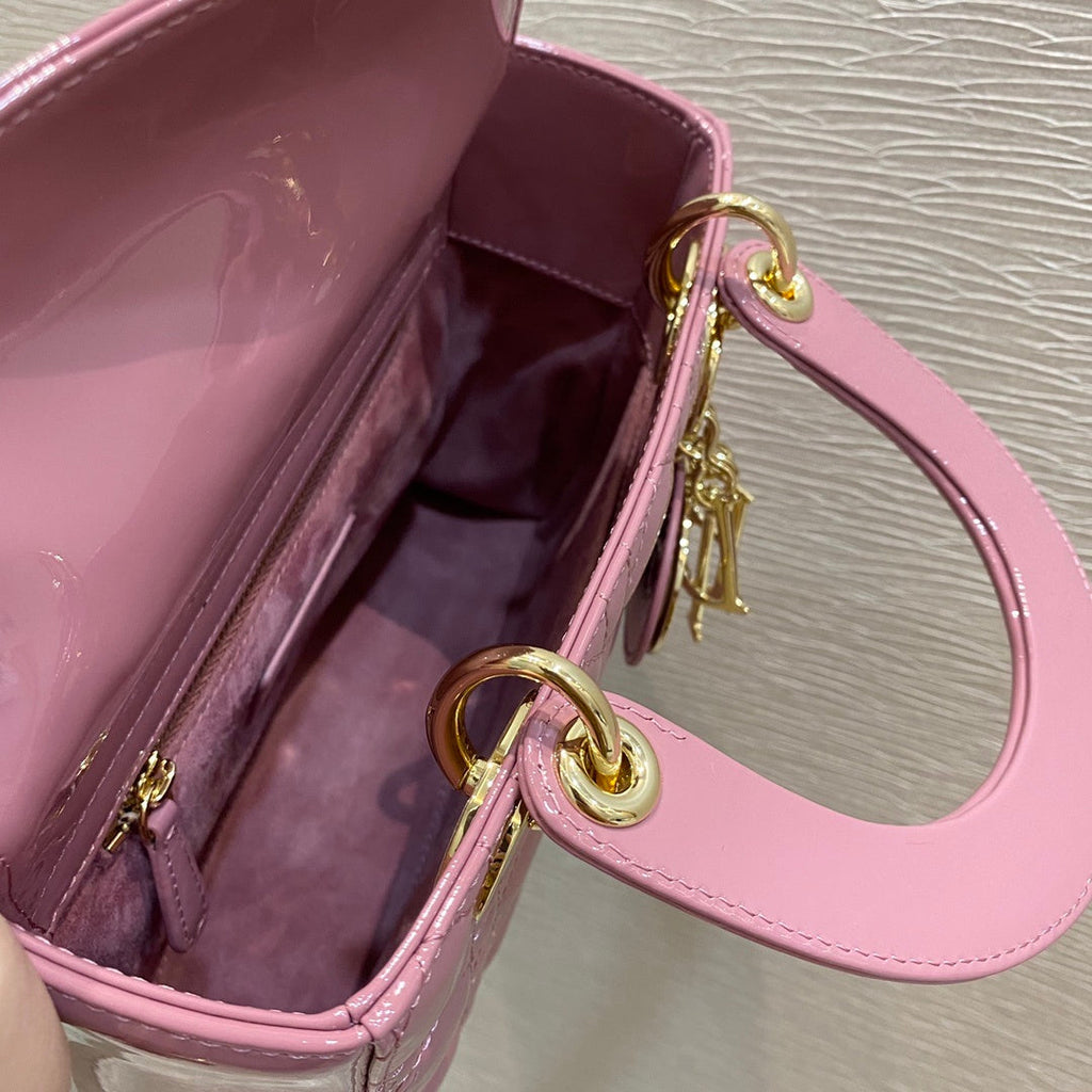 GLAMI Small Lady Bag Clutch Gold Toned Hardware Pink For Women 8in/20cm CD
