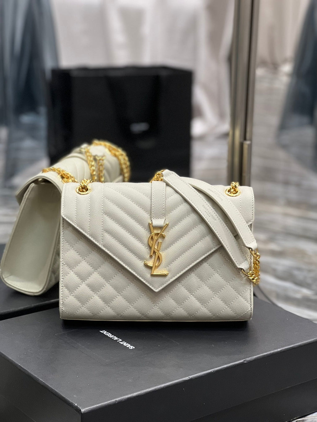 Top Quality Envelope MeTop Qualityum Chain Bag White For Women, Women’s Bags 9.4in/24cm YSL
