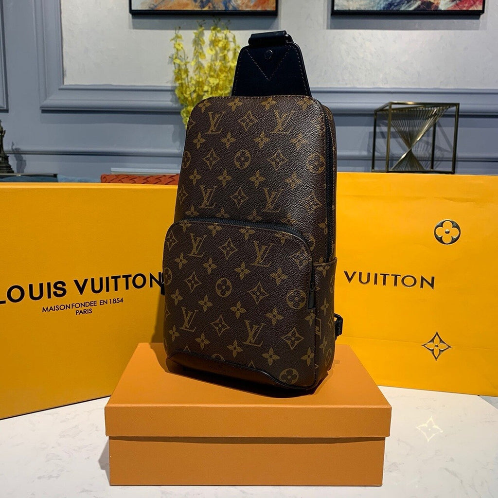 Louis Vuitton Avenue Sling Bag Monogram Canvas For Men, Bag, Crossbody Bags 12.2in/31cm Louis Vuitton