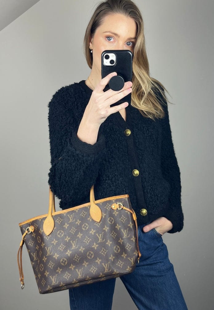 Louis Vuitton Neverfull PM Tote Bag in Classic Louis Vuitton Monogram Canvas