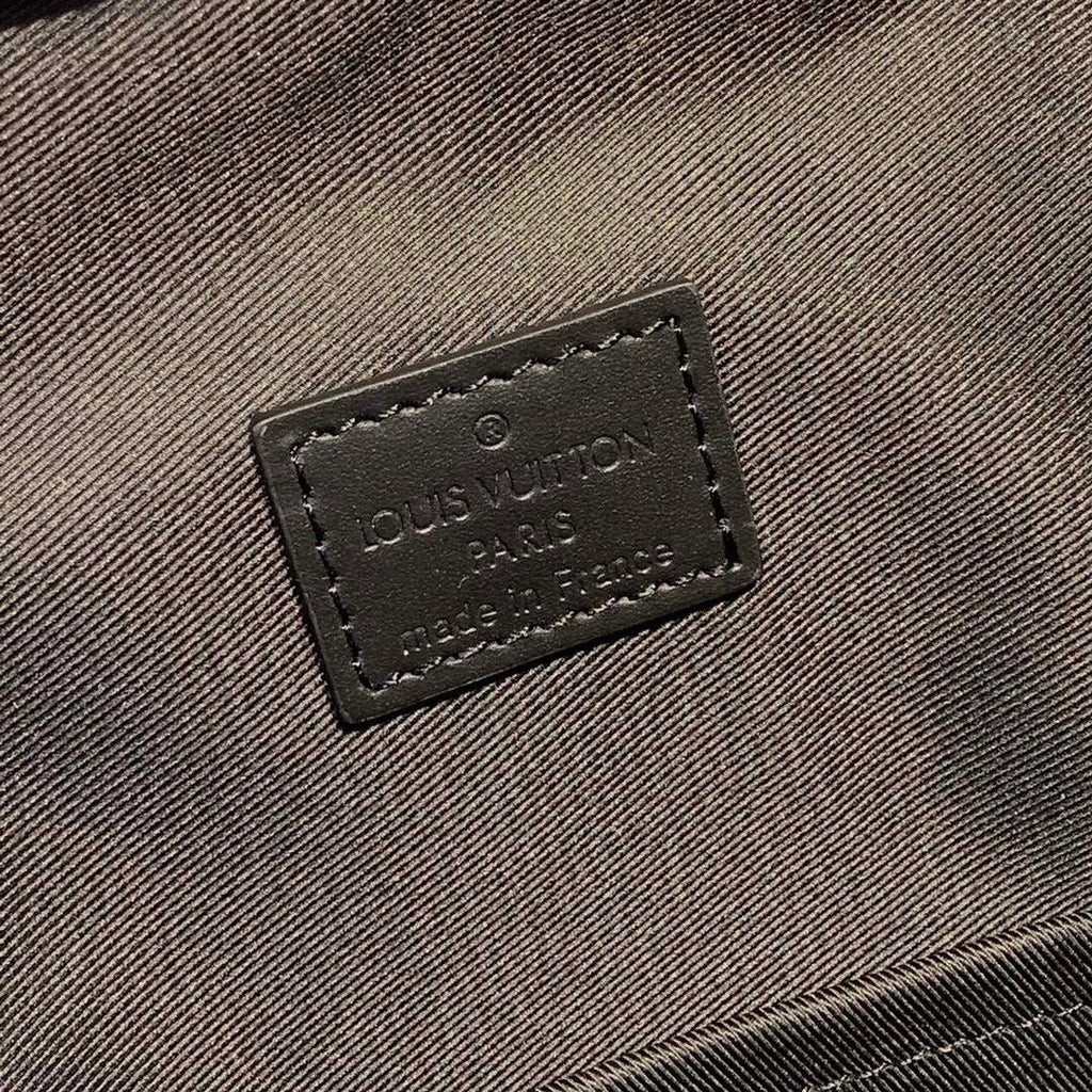 Louis Vuitton Avenue Sling Bag Monogram Canvas For Men, Bag, Crossbody Bags 12.2in/31cm Louis Vuitton