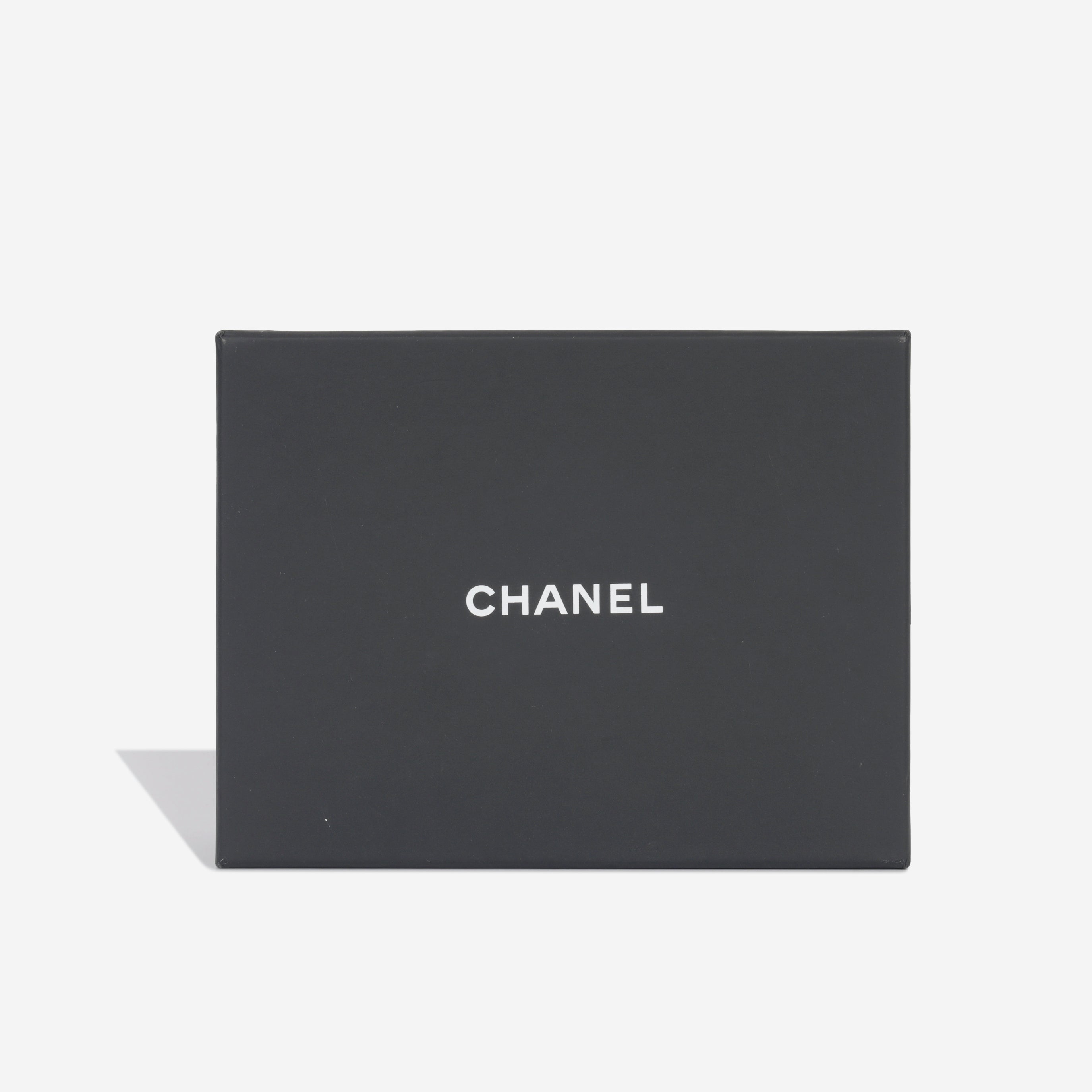 Card Holder on Chain