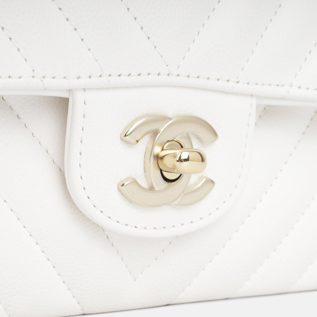 Classic Flap Bag - Medium