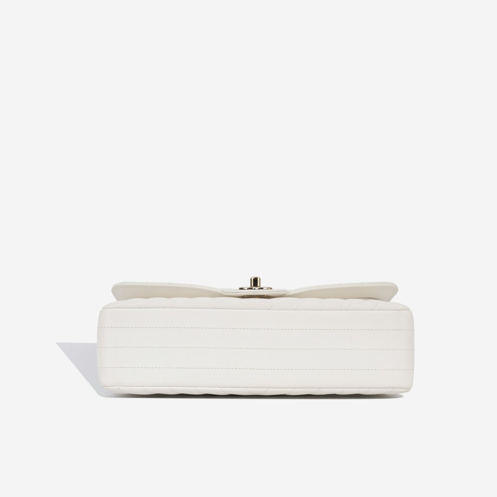 Classic Flap Bag - Medium