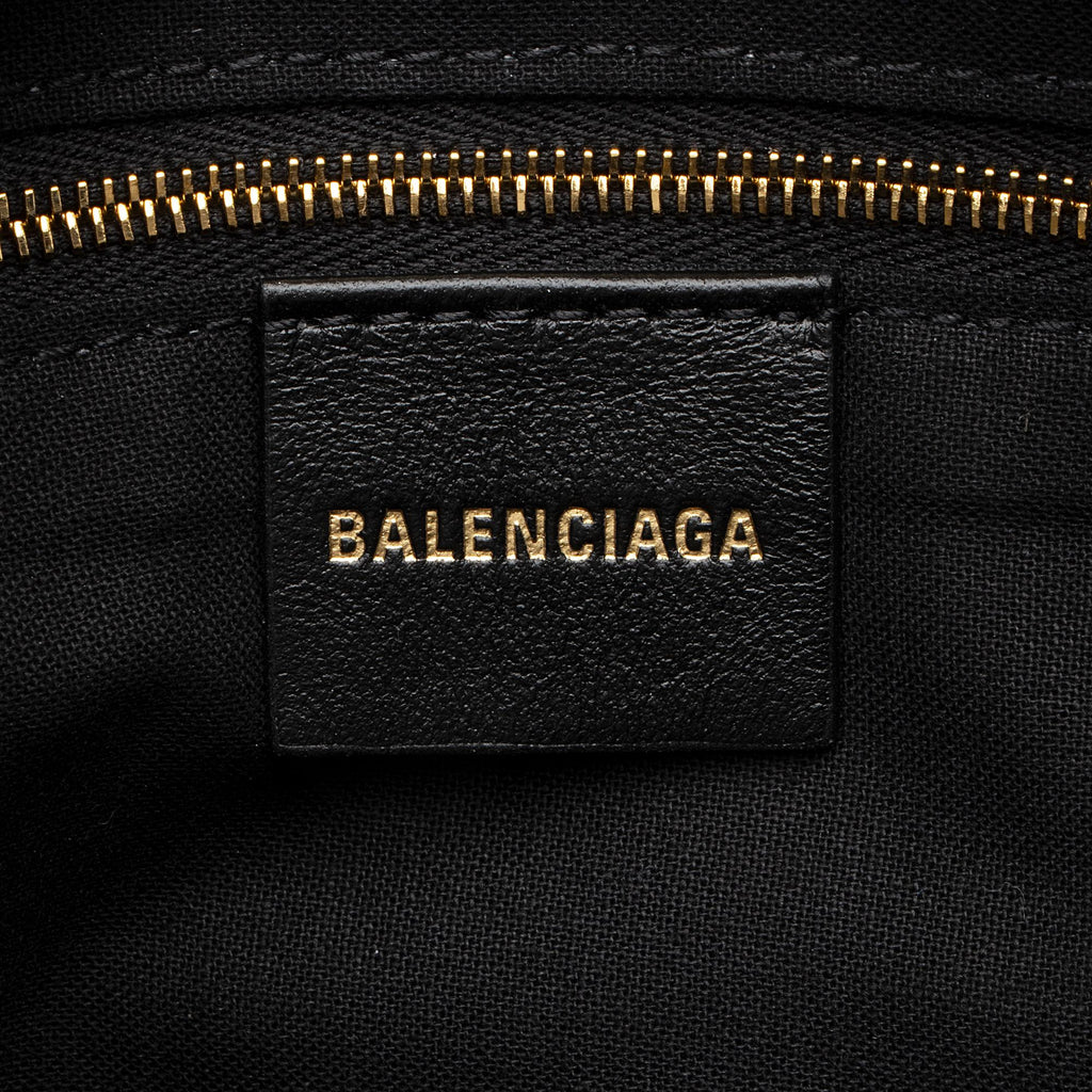 Balenciaga BB Monogram Canvas Signature Medium Camera Bag (SHF-23603)