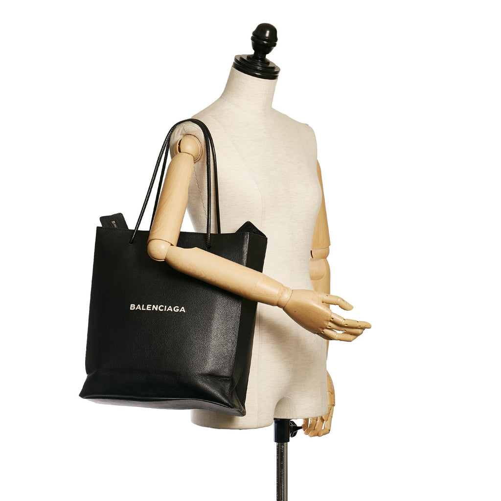 Balenciaga North South Shopping Tote Bag (SHG-34251)