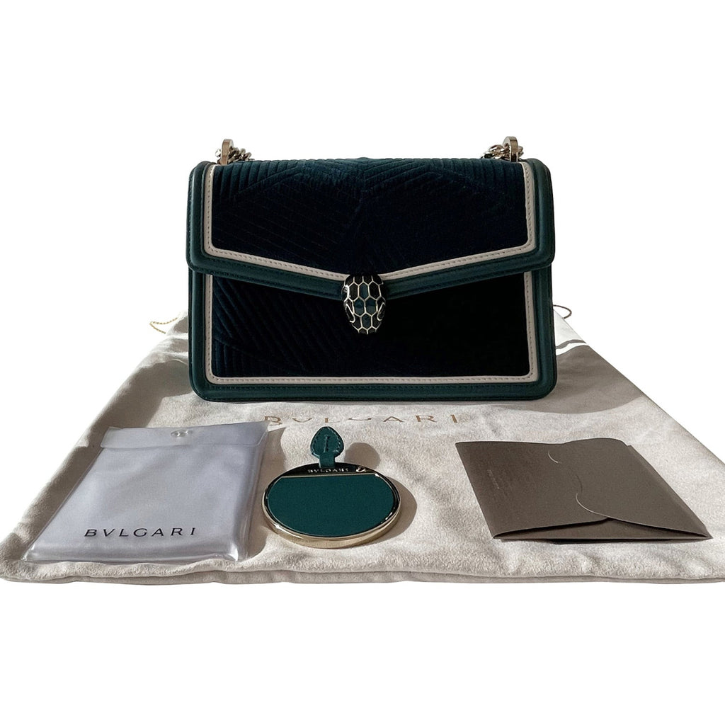 Bottega Venetalgari VeLouis Vuittonet Serpenti Diamond Blast Shoulder Bag