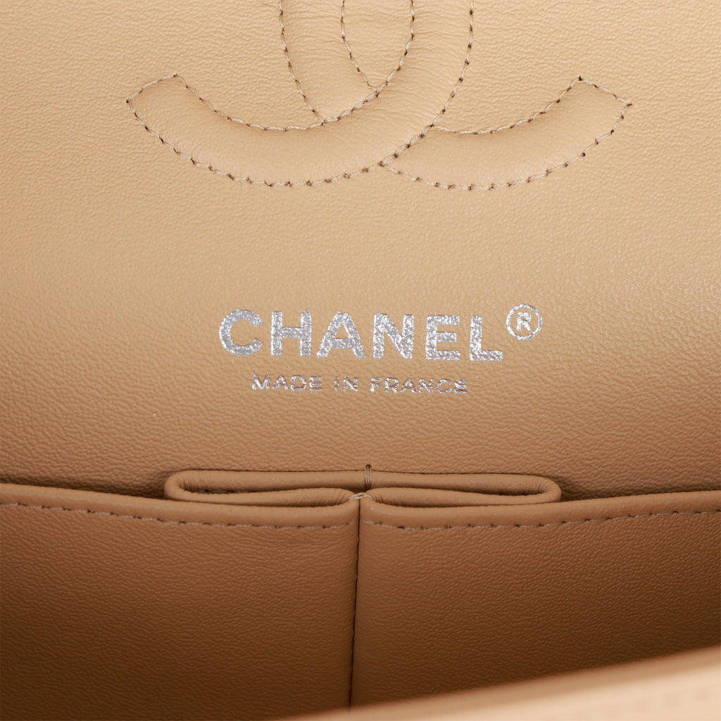 Chanel Small Classic Double Flap Beige Lambskin SiLouis Vuittoner Hardware