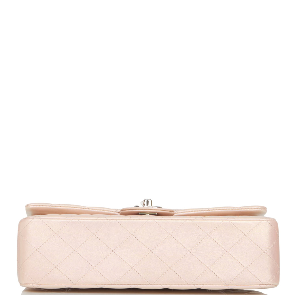 Chanel Medium Classic Double Flap Bag Pink Iridescent Lambskin SiLouis Vuittoner Hardware
